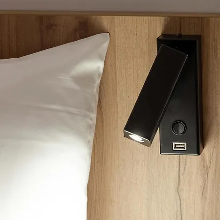 Hotell Mulhouse Bale Aeroport 3*