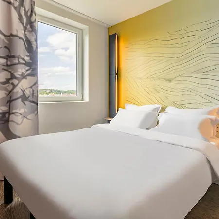 Mulhouse Bale Aeroport Hotell 3*